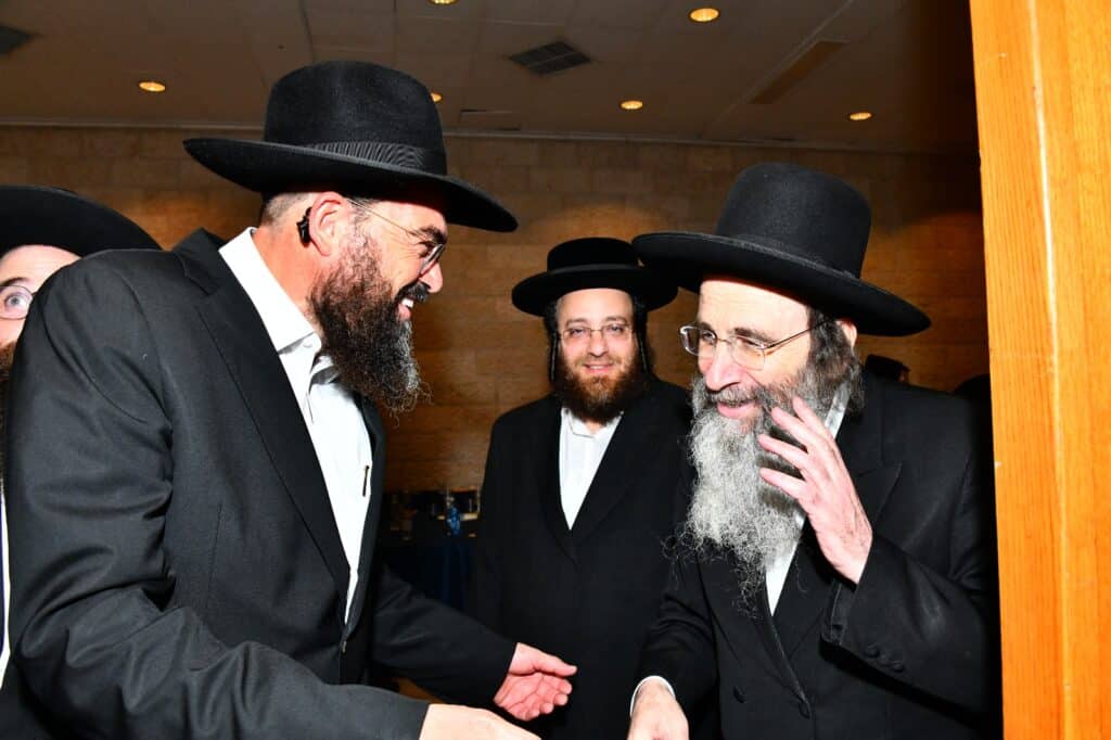 במעמד רבנים: אלפים השתתפו בסיום משניות העולמי