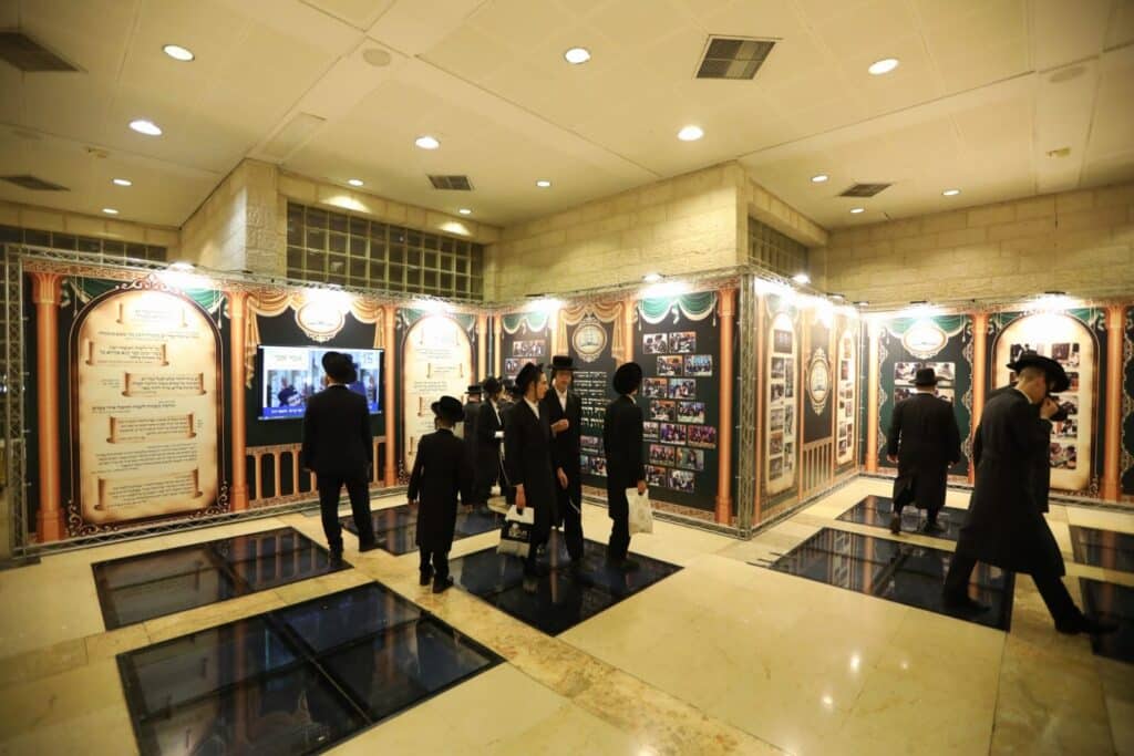 במעמד רבנים: אלפים השתתפו בסיום משניות העולמי