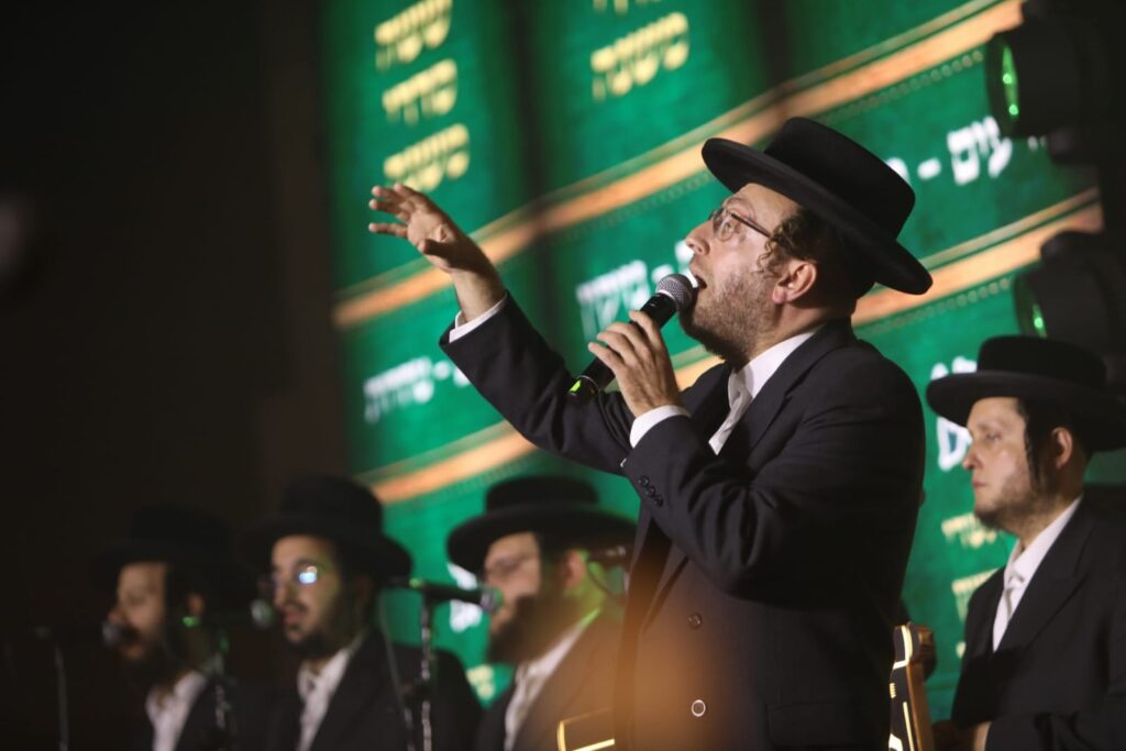 במעמד רבנים: אלפים השתתפו בסיום משניות העולמי