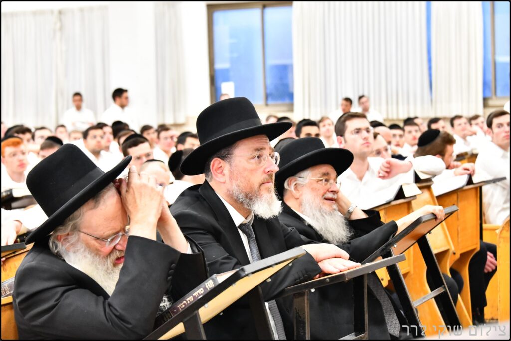 מסע החיזוק של הגר"מ שטרנבוך בישיבת חברון