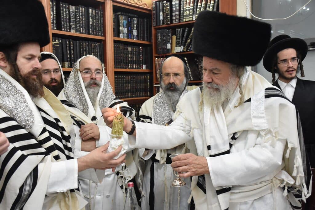 פרקוביץ תיעד: ימים נוראים בחצר הקודש אשלג