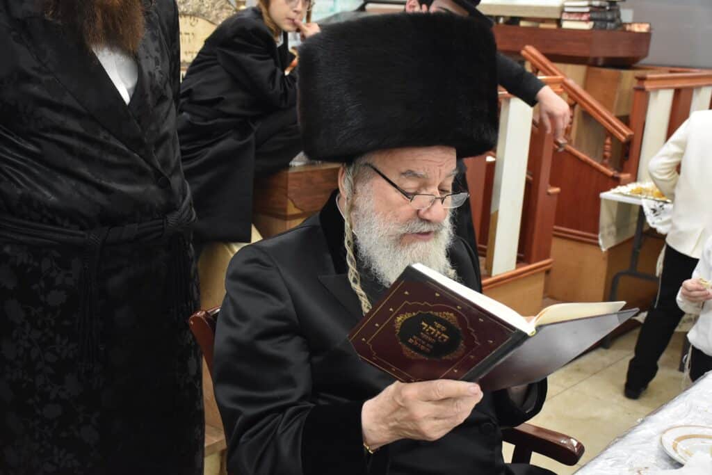 פרקוביץ תיעד: ימים נוראים בחצר הקודש אשלג