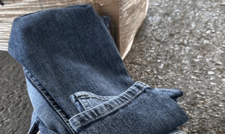 בבגדי אופנה נחשף חומר נפץ