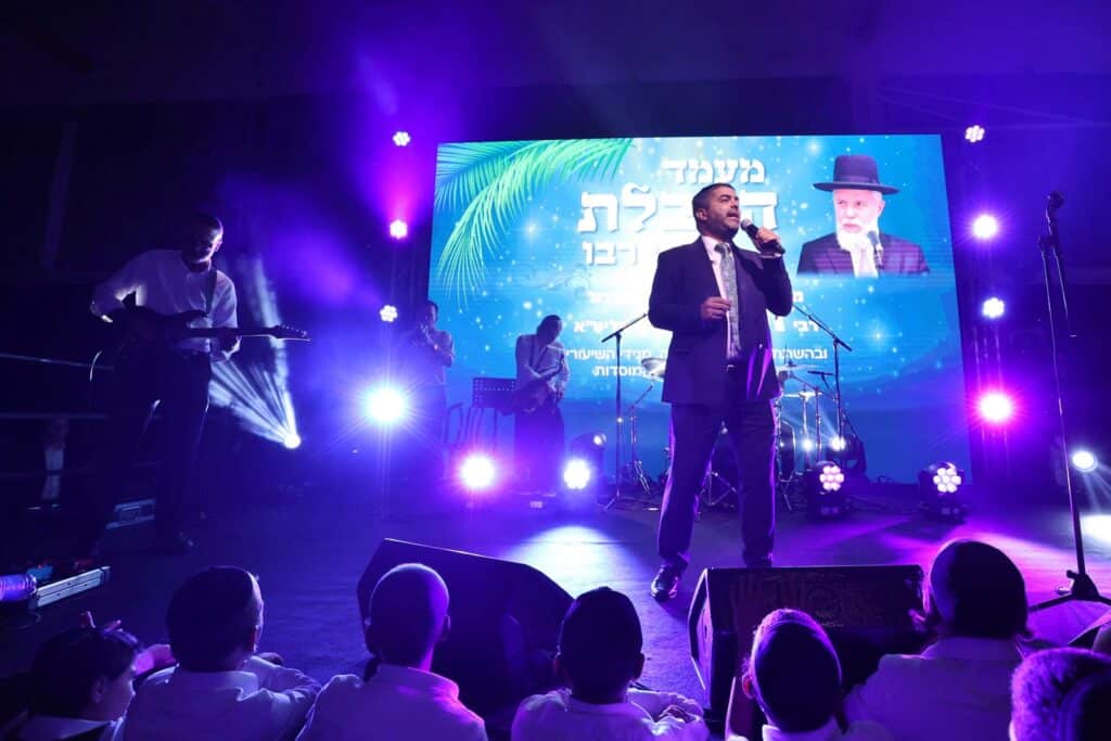 גלריה: בישיבת 'אבני נזר' הקבילו את פני ראש הישיבה