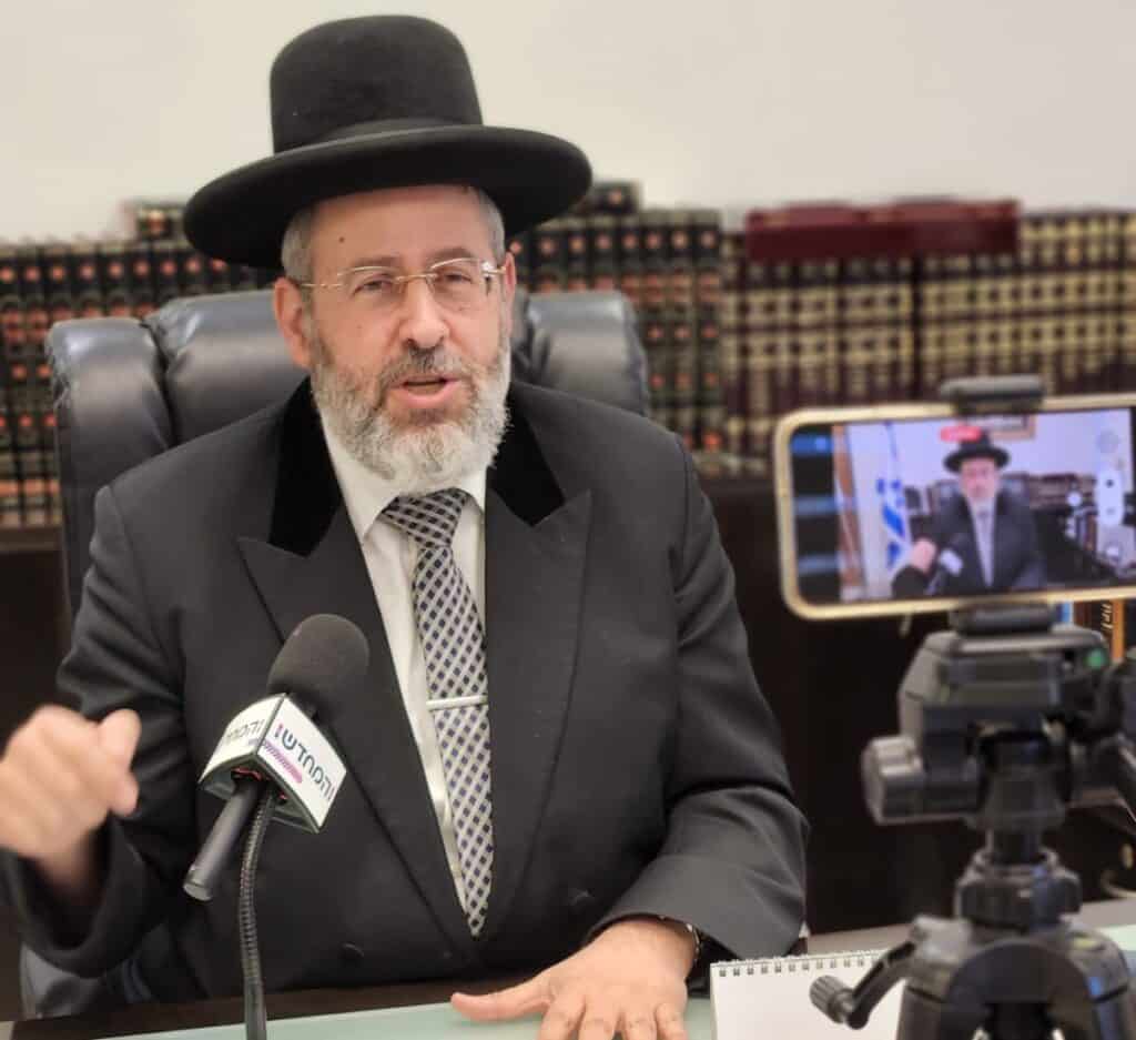 "אם נכניס את היהדות לוויכוח, עלולים להתרחק ממנה"