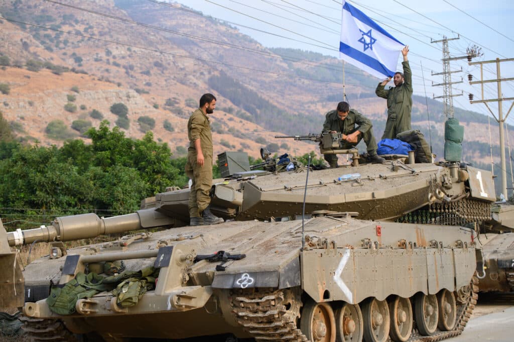 מלחמה רב זירתית? כוחות צה"ל נערכים בגבול הצפון