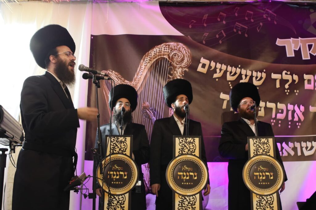 תיעוד: האדמו"ר מגור הפתיע את היתומים בשמחת בית השואבה