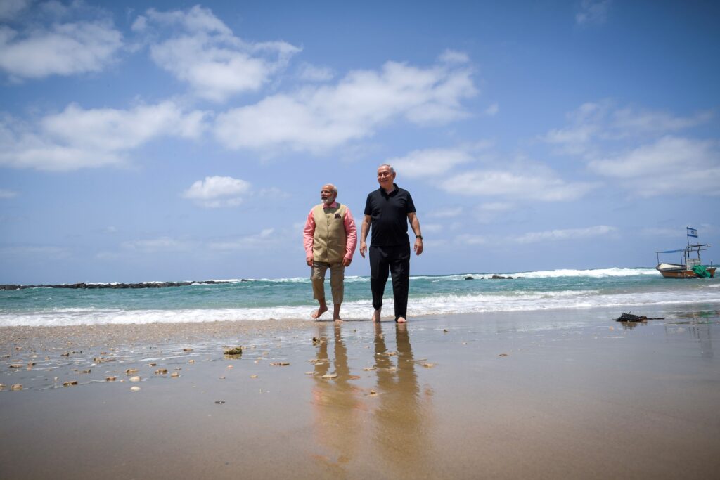 הסיפורים שמאחורי התמונות: צלמי לע"מ נחשפים