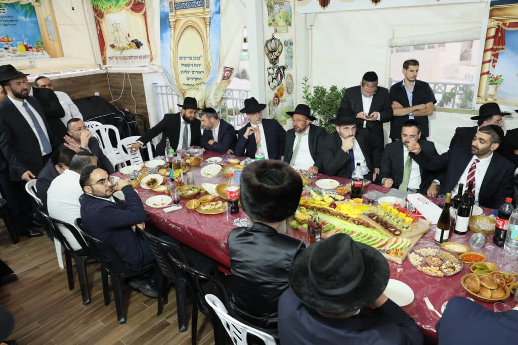 שרים, חברי כנסת ואישי ציבור חגגו בסוכת השר מלכיאלי