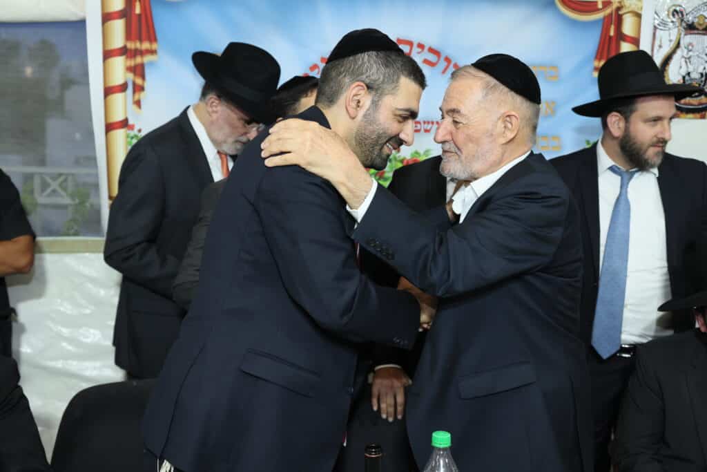 שרים, חברי כנסת ואישי ציבור חגגו בסוכת השר מלכיאלי