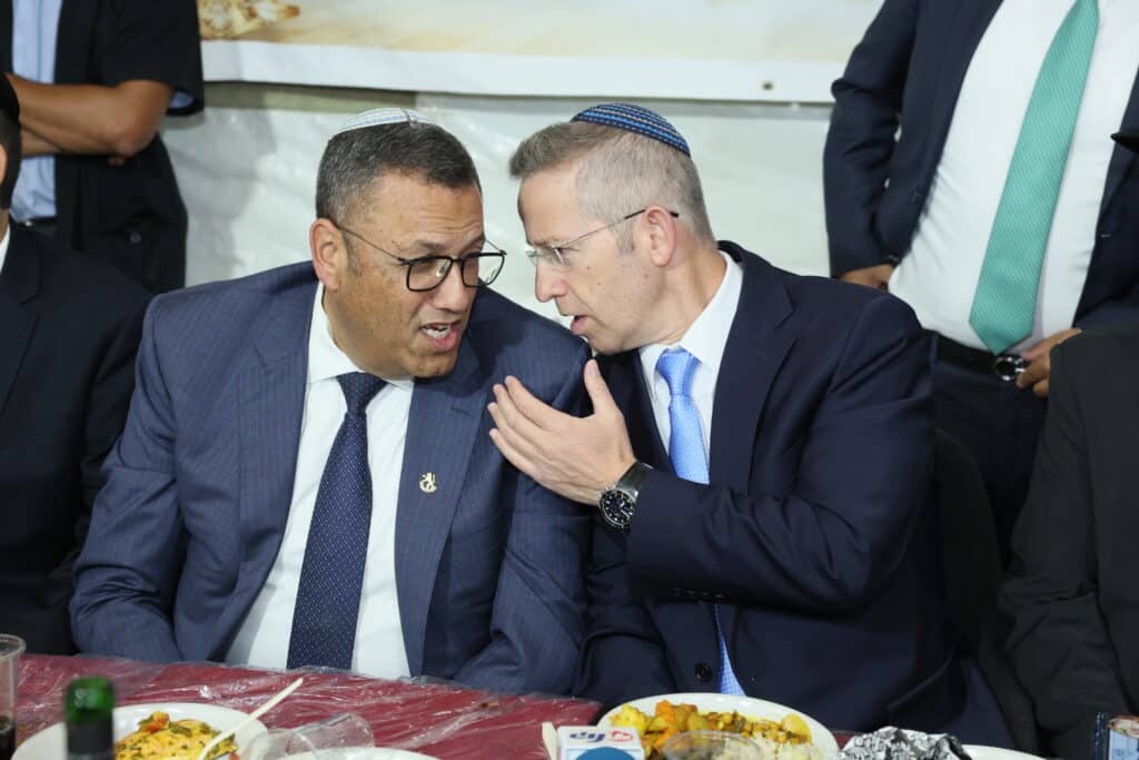 שרים, חברי כנסת ואישי ציבור חגגו בסוכת השר מלכיאלי