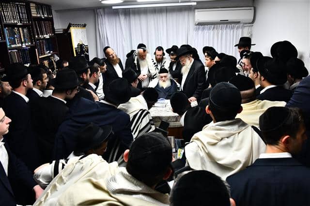 נגידי עולם התורה מארה"ב בשמיעת 'שיעור באנגלית' 