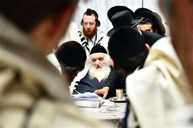 נגידי עולם התורה מארה"ב בשמיעת 'שיעור באנגלית' 