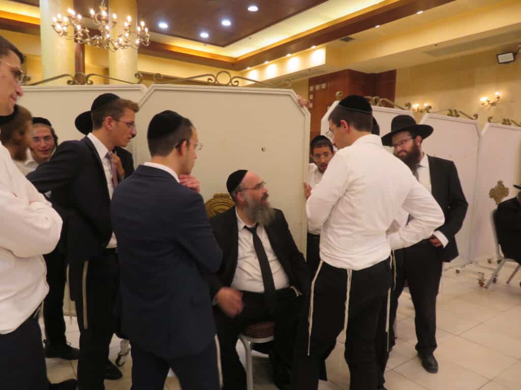 לא ראה שמחה מימיו: שמחת בית השואבה של ישיבת נר זרח - עוצם