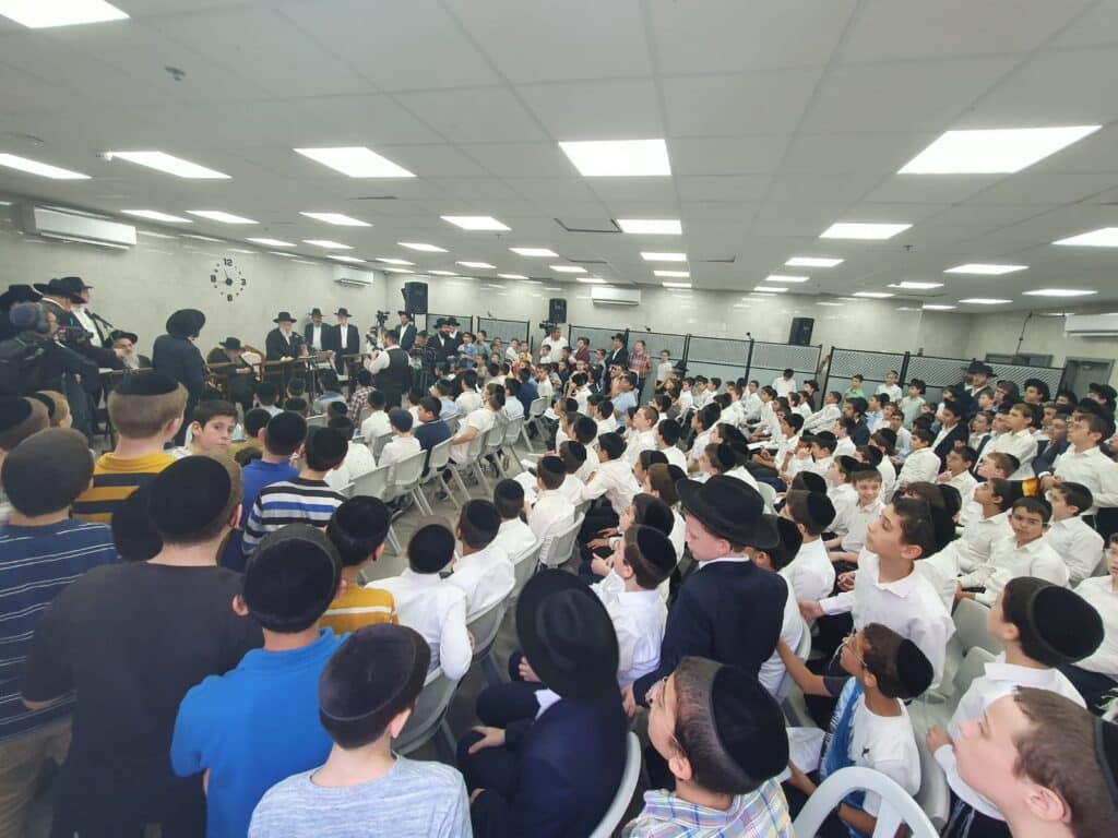 רבע מיליון ילדים התאספו בתפילה וזעקה לנוכח המלחמה