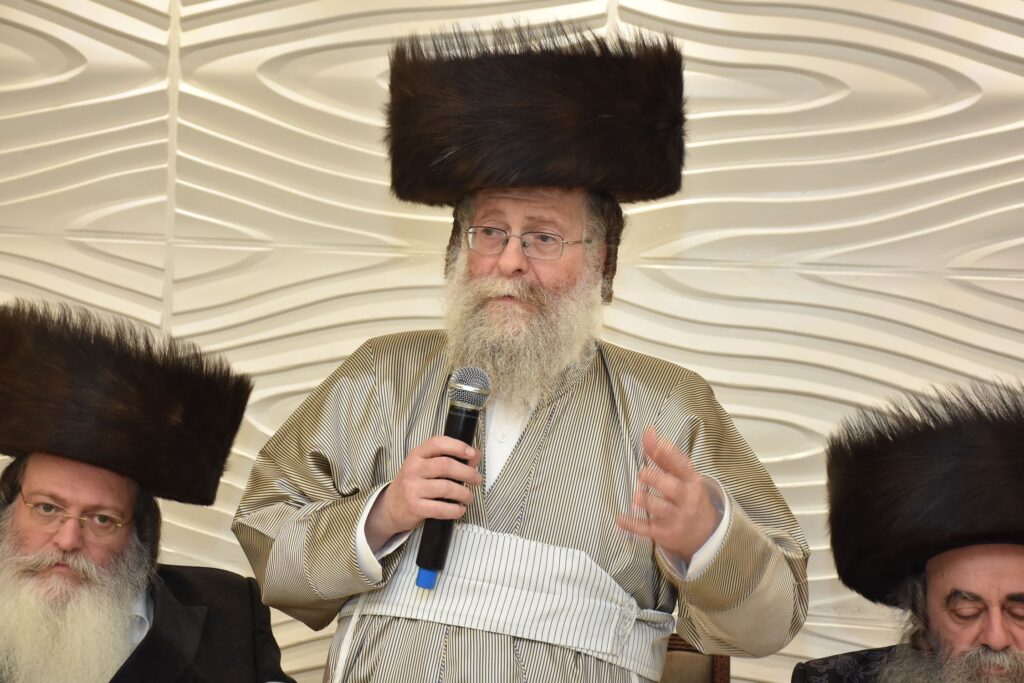 סעודת ההילולא ומעמד הדינר בכולל "פנים מאירות"