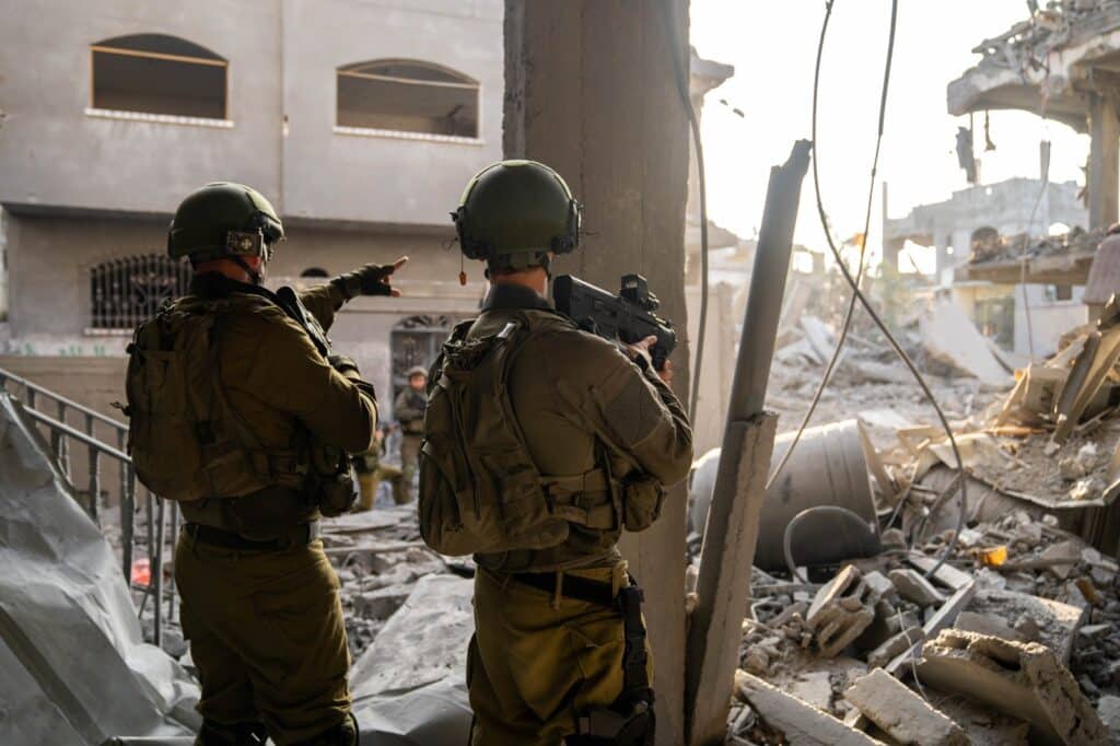 דריכות גבוהה בישראל לקראת נאום נסראללה, צה"ל: "אנחנו מוכנים", בלינקן נפגש עם הרצוג