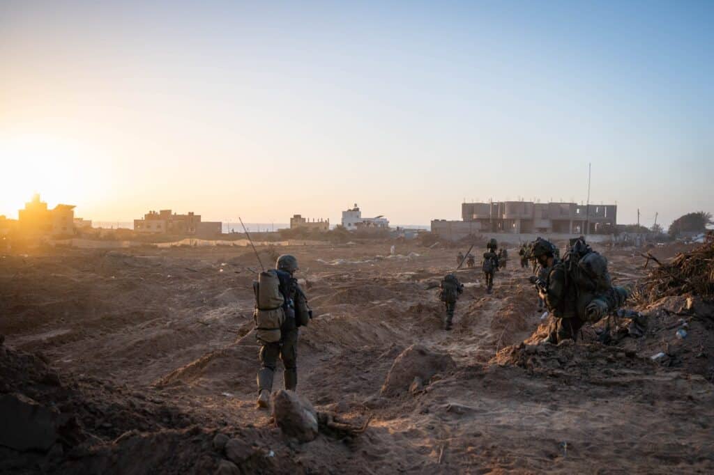 200 מטרות הותקפו: לוחמי צה"ל חשפו פיר מנהרה במסגד