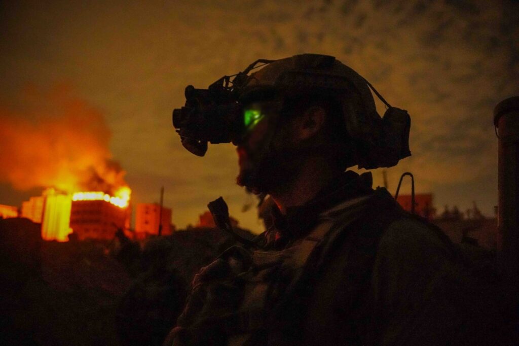 עשרות מבצעים, פשיטות וחשיפת אמל"ח בבתי החולים בעזה