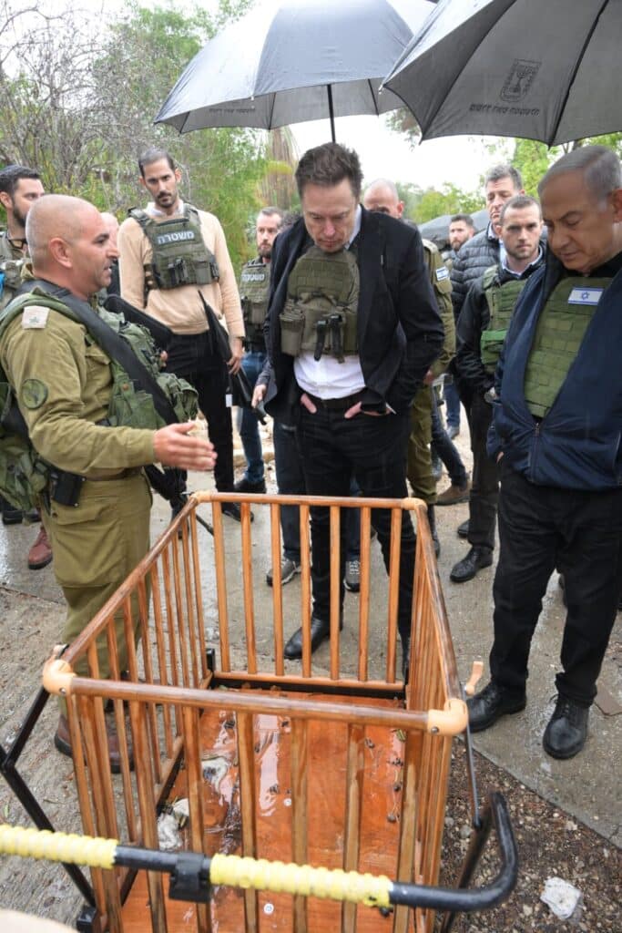 בבית ראש המועצה ומגורי הצעירים: נתניהו הציג למאסק את הזוועות