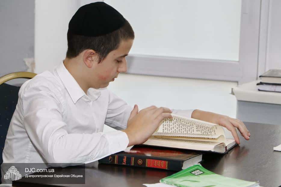 הישיבה שתלמידיה חולצו באישון לילה - שבה לאוקראינה