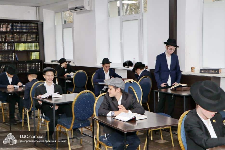 הישיבה שתלמידיה חולצו באישון לילה - שבה לאוקראינה