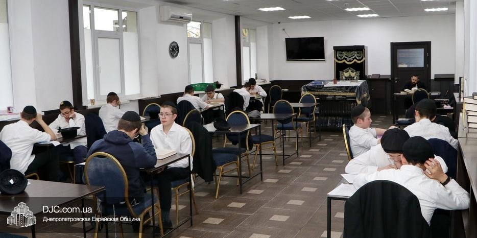 הישיבה שתלמידיה חולצו באישון לילה - שבה לאוקראינה