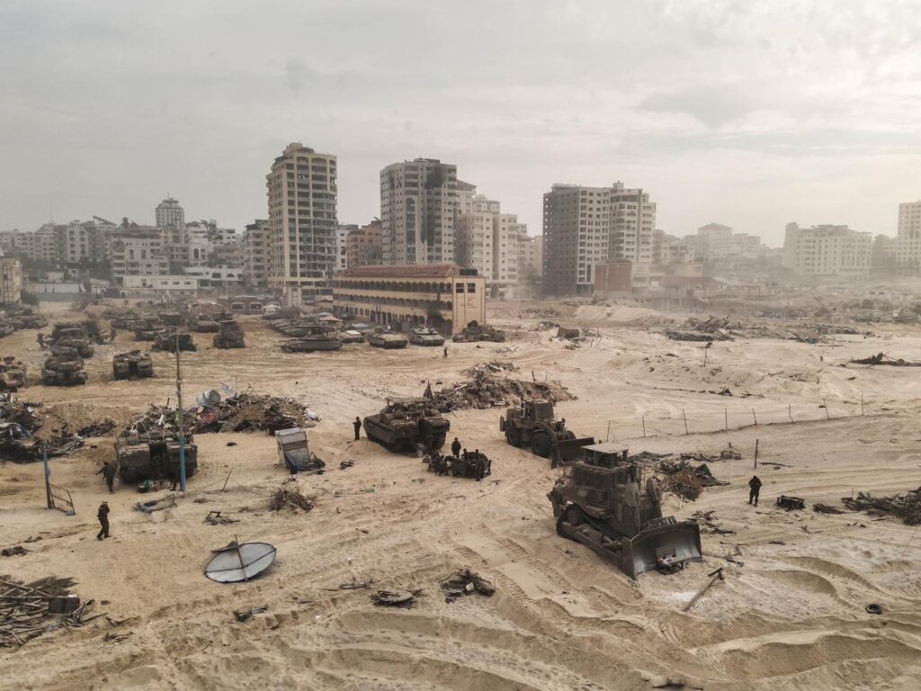 ממשלת ישראל תעביר 150 אלף ליטר סולר לרצועת עזה; ליברמן תוקף: "תפסיקו לתדלק את הנאצים!"