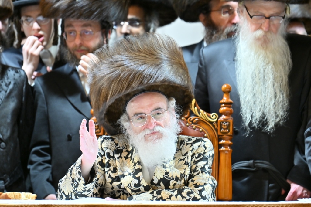 גלריה: שמחת בית ויז'ניץ -וויען-זלאטשוב