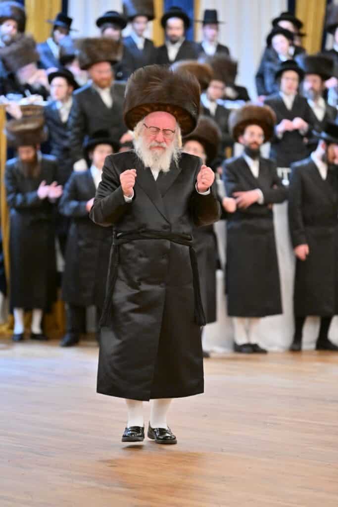 גלריה: שמחת בית ויז'ניץ -וויען-זלאטשוב