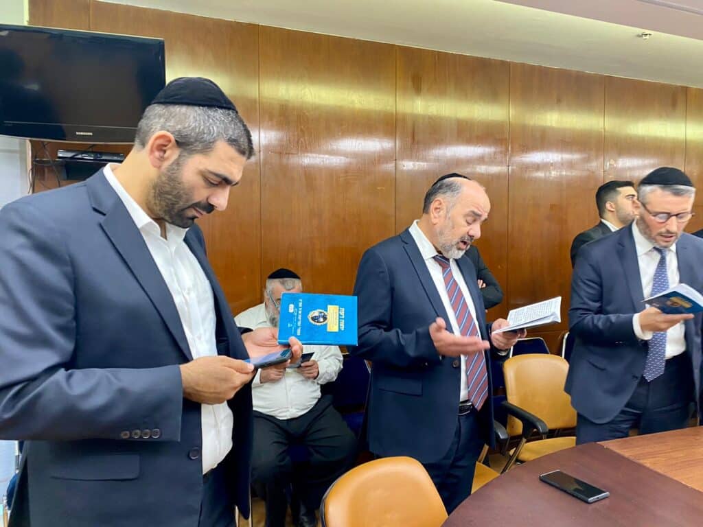 יום תפילה: דרעי תקע בשופר, הח"כים התפללו