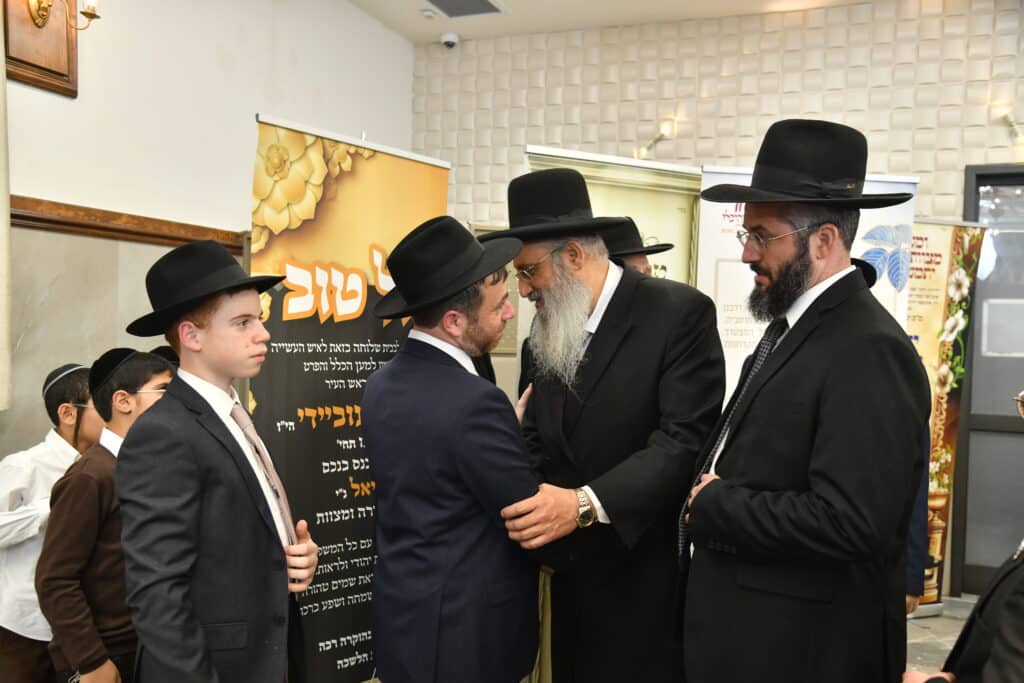 גלריה: יו"ר ש"ס בירמץ את בנו - צמרת המפלגה הגיעה לברך