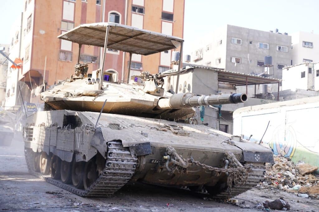 צה"ל תקף מעל 150 מטרות טרור מהאוויר, מהים ומהיבשה