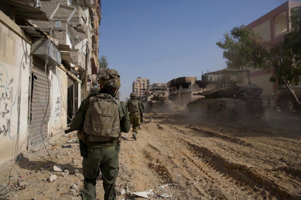 מתקדמים אל היעד: כך נראית פעילות הלוחמים בדרך לכיבוש עזה