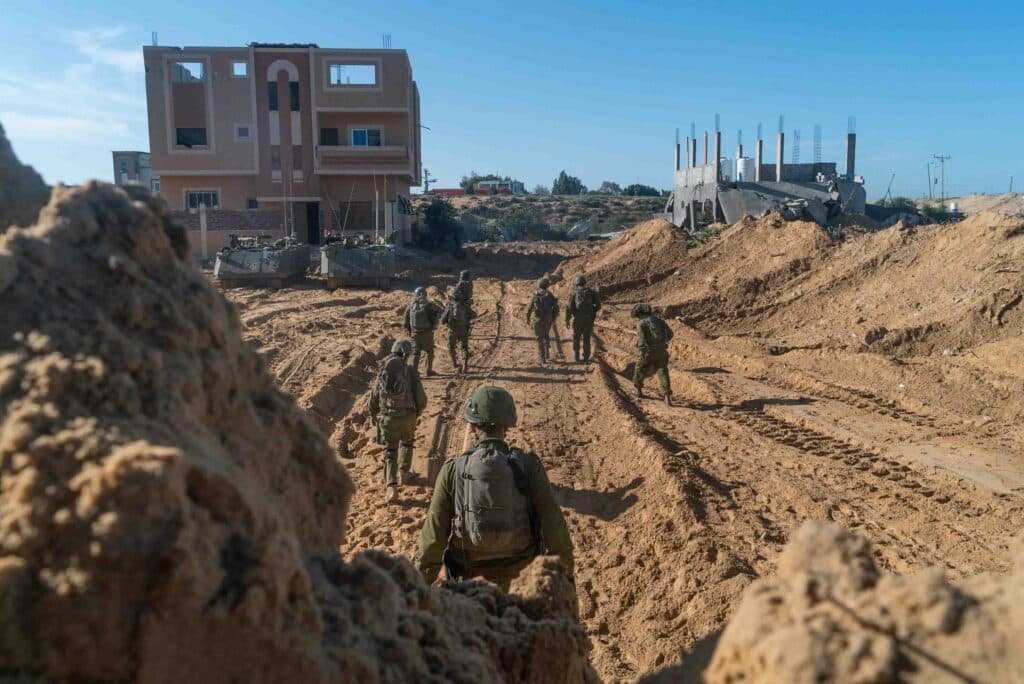מתקדמים אל היעד: כך נראית פעילות הלוחמים בדרך לכיבוש עזה