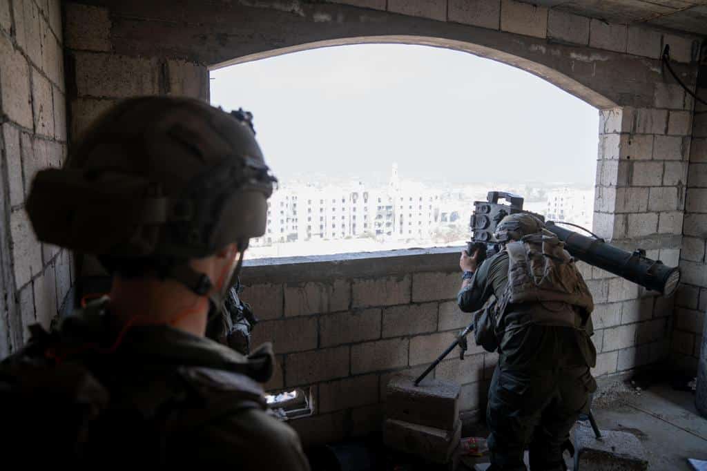 תיעוד מבפנים: הלוחמים מסכמים יממה נוספת של פעילות