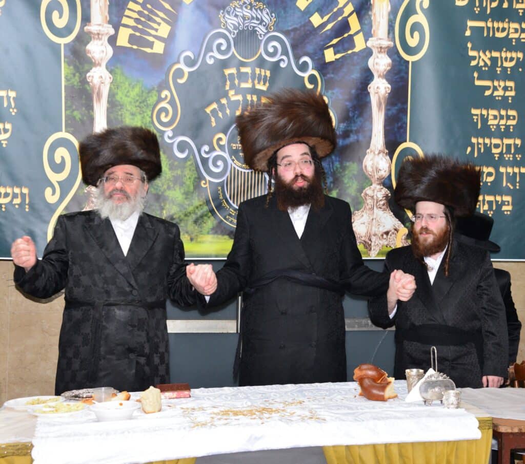 תלמידי ישיבת בעלזא באשדוד התאספו ל'שבת התעלות' אדירה תלמידי ישיבת בעלזא באשדוד התאספו ל'שבת התעלות' אדירה