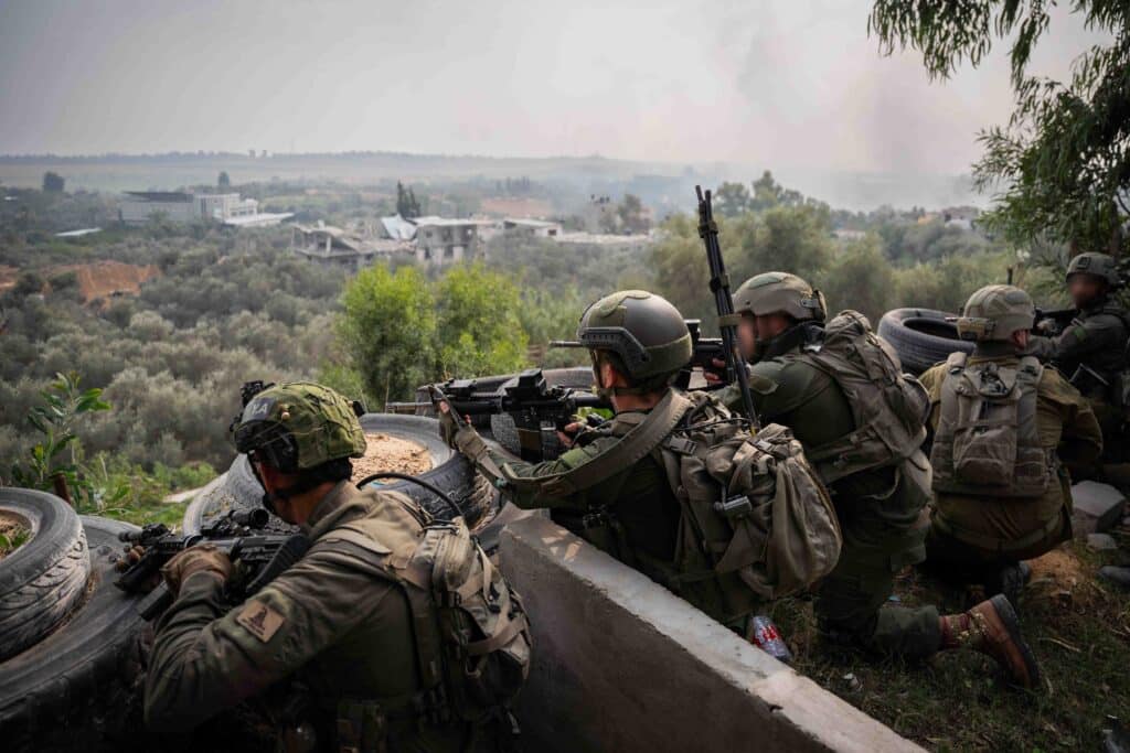 כוחות צה"ל ממשיכים את פעילותם ברצועת עזה • צפו