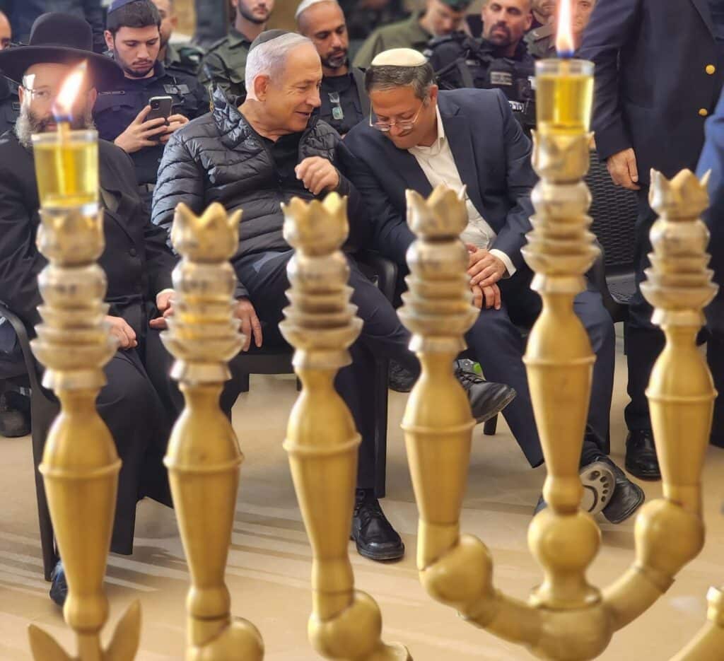 נתניהו ובן גביר השתתפו בהדלקת נרות חנוכה בכותל