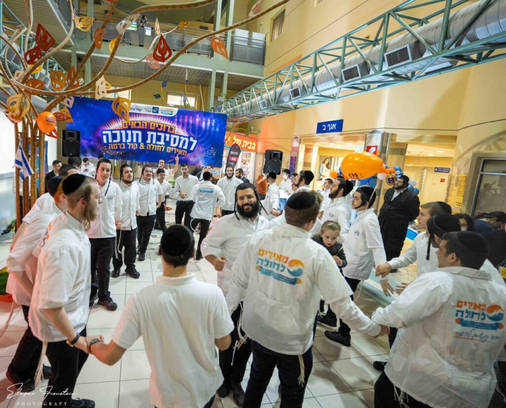 באסף הרופא: כוכבי הזמר החסידי הקפיצו את החולים