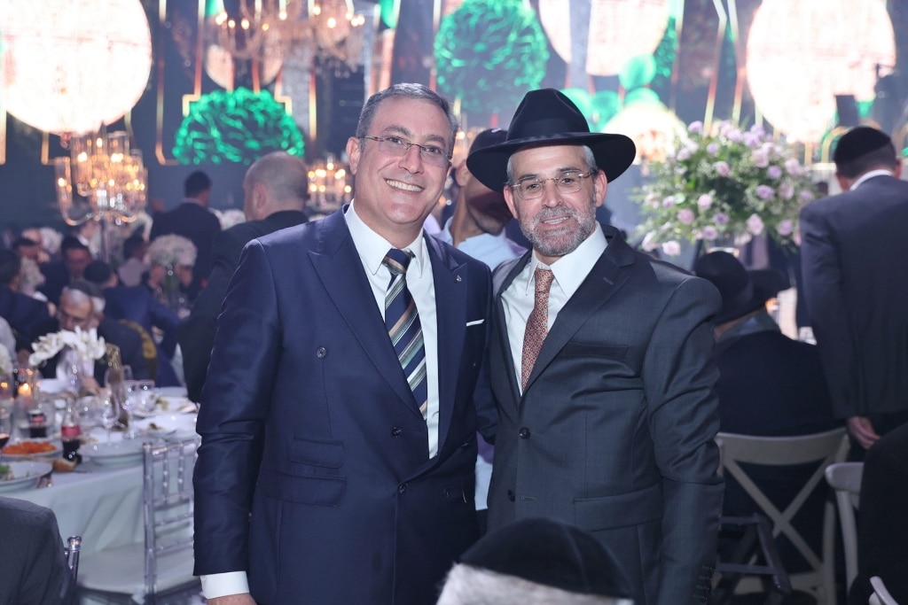 יו"ר המועצה הדתית בצפת חיתן את בתו, כולם באו לברך