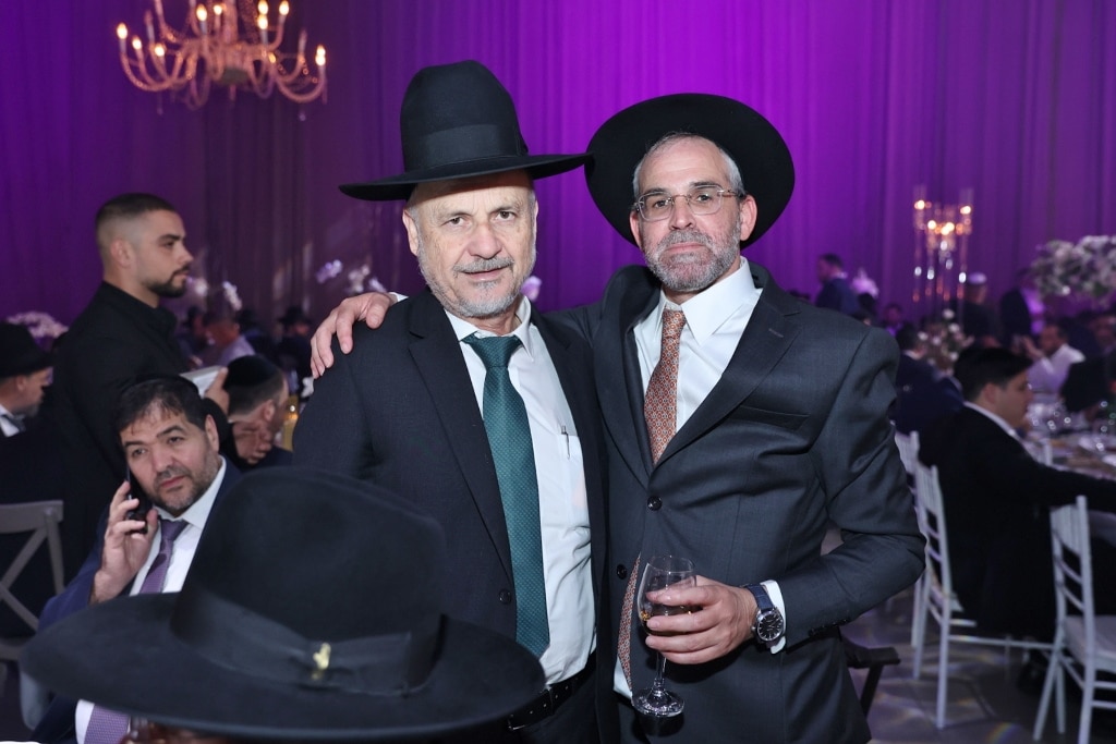 יו"ר המועצה הדתית בצפת חיתן את בתו, כולם באו לברך