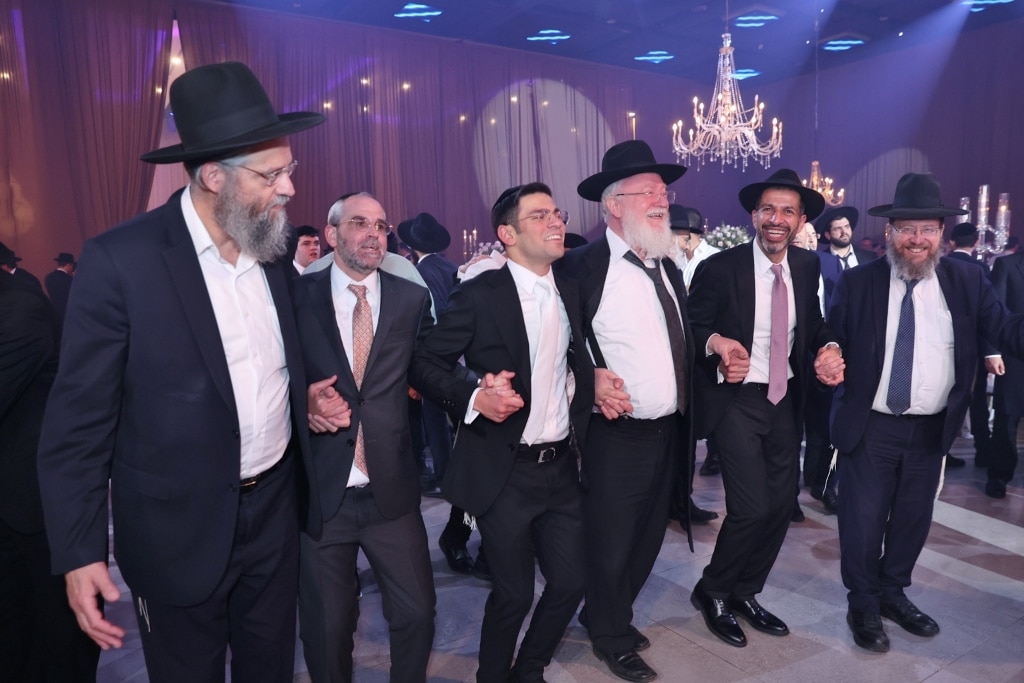 יו"ר המועצה הדתית בצפת חיתן את בתו, כולם באו לברך