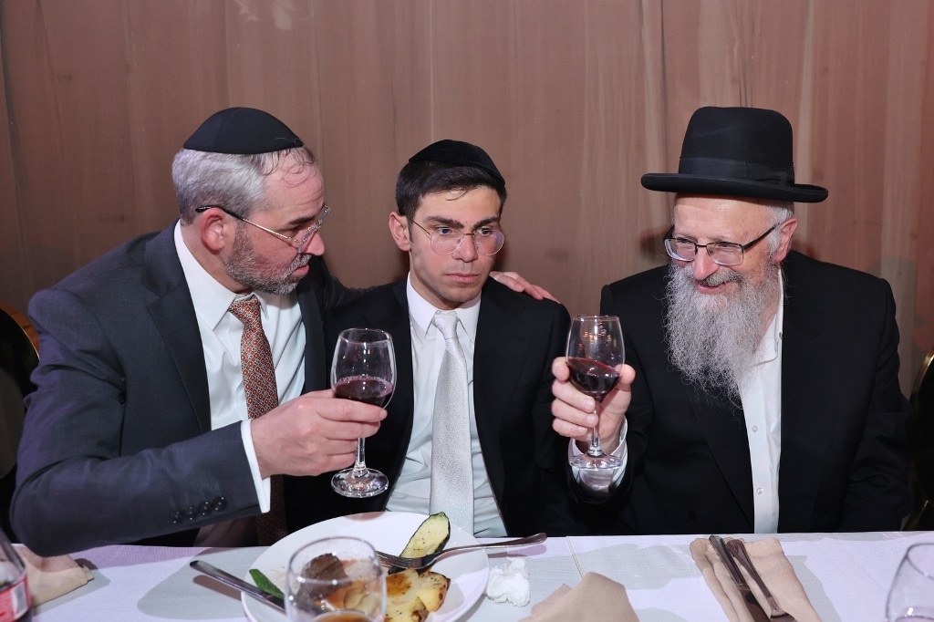 יו"ר המועצה הדתית בצפת חיתן את בתו, כולם באו לברך