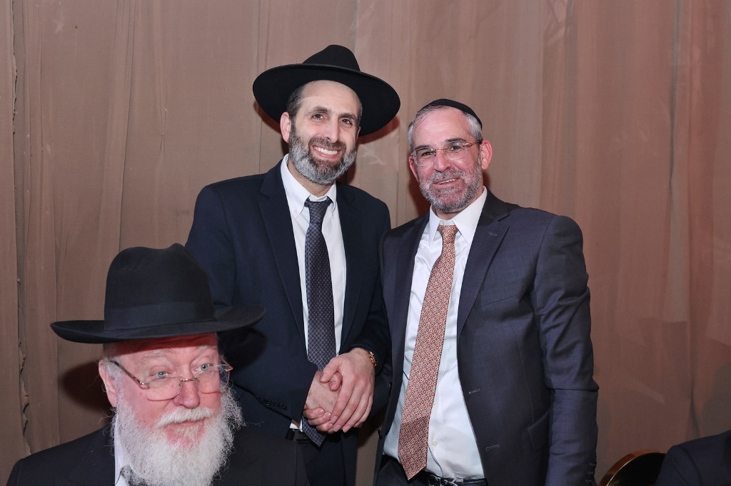 יו"ר המועצה הדתית בצפת חיתן את בתו, כולם באו לברך