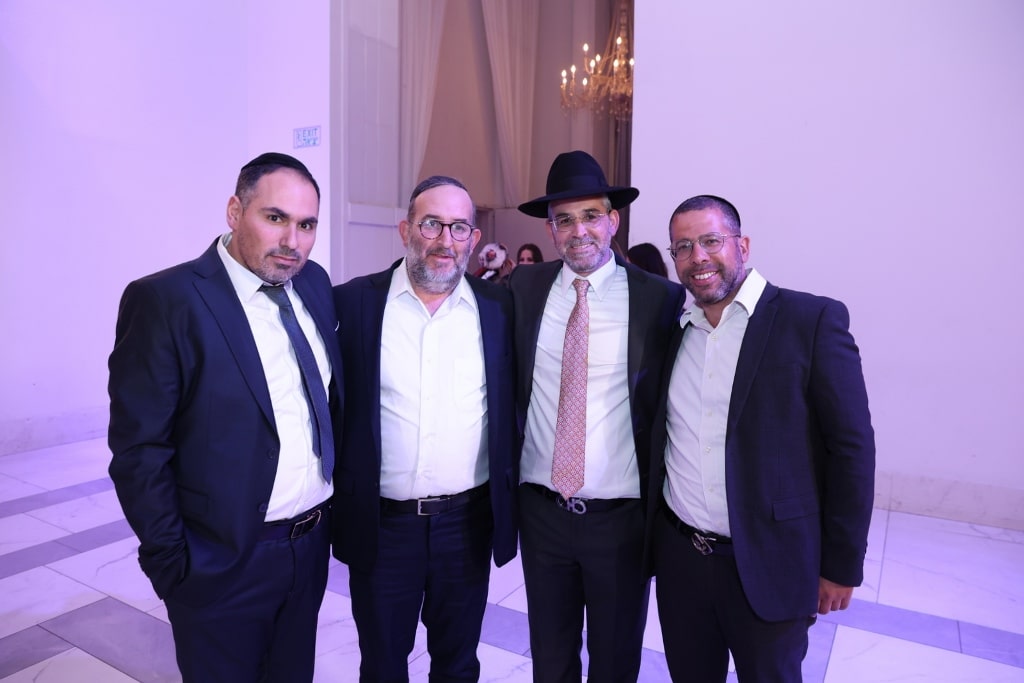 יו"ר המועצה הדתית בצפת חיתן את בתו, כולם באו לברך