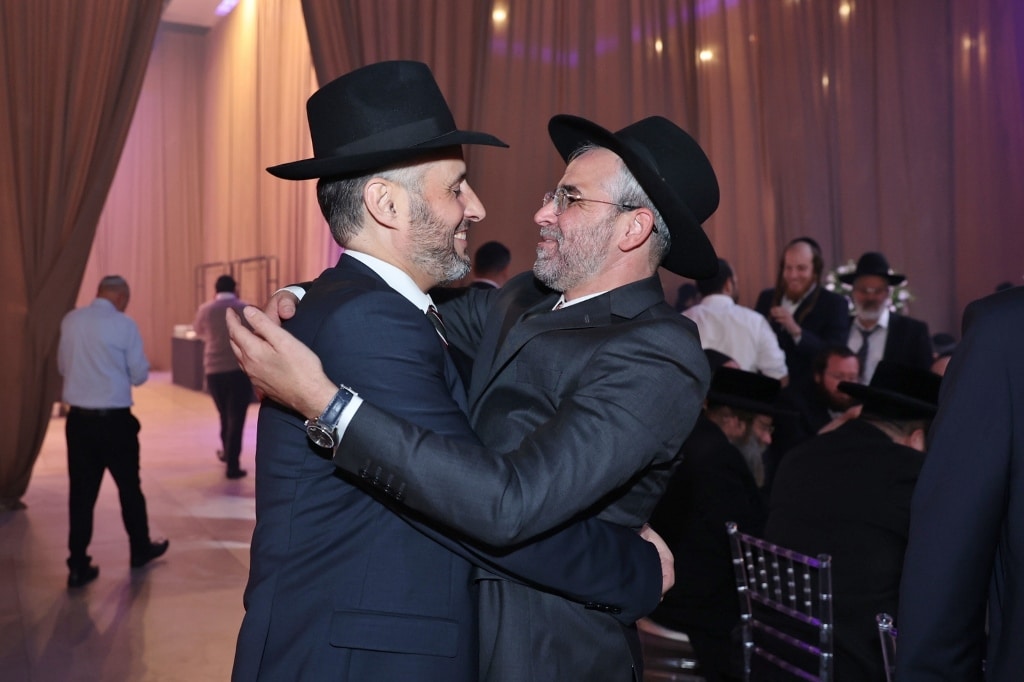 יו"ר המועצה הדתית בצפת חיתן את בתו, כולם באו לברך