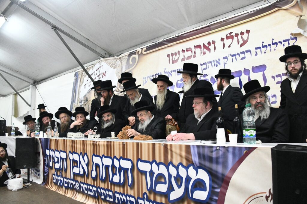 רכבת אווירית: הערב יומא דהילולא של הרה"ק מלעלוב זי"ע