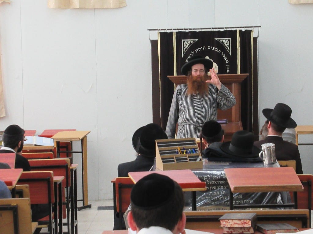 לאחר שוך הסערה: הרה"צ מתולדות אהרן ביקר ב'גולובנציץ'