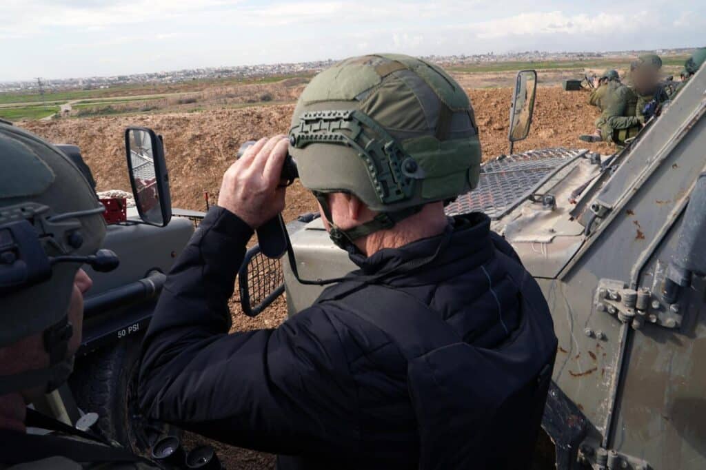 גלנט: "מפרידים בין האוכלוסייה למחבלים שנרדוף עד האחרון״